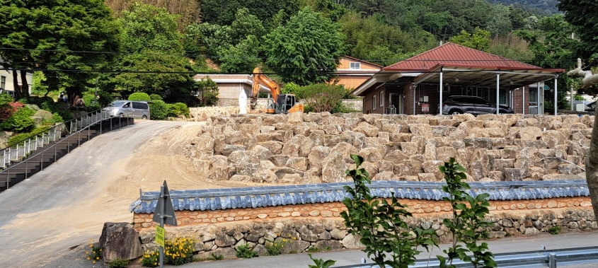 수류성당 교육관을 철거하며